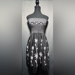 Lapis Strapless Black and White Floral Dress